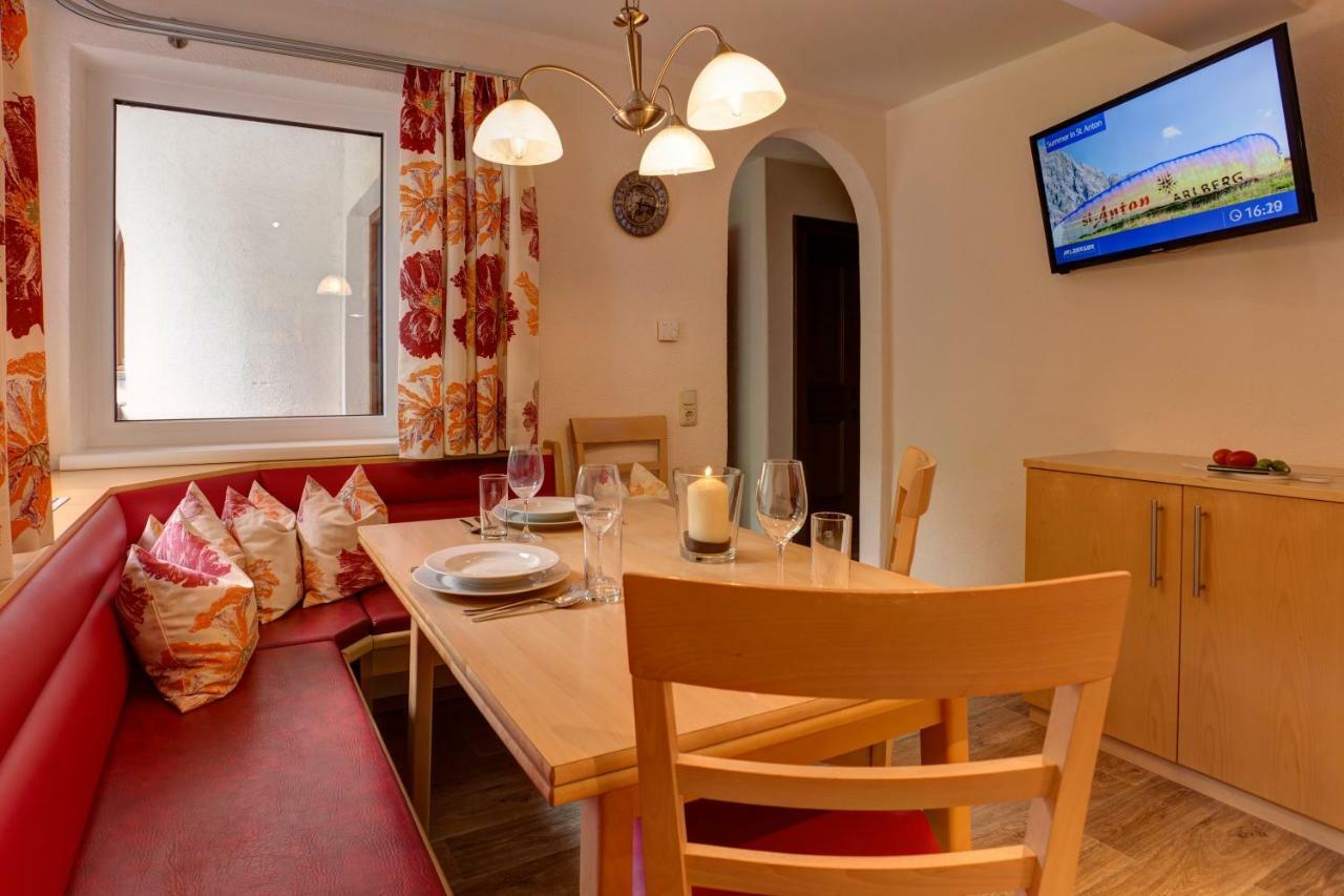 Appartement Habicher Петтной-ам-Арльберг Екстер'єр фото